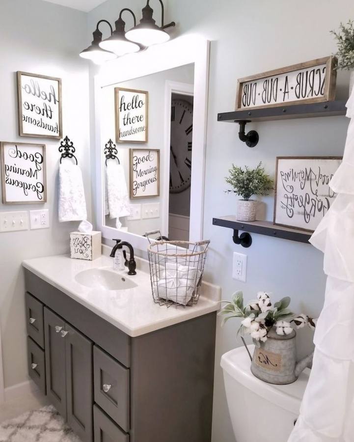 Use our rustic bathroom decor