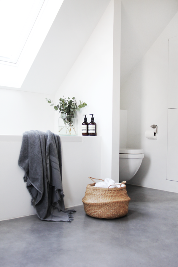 Full Size of Interior Design:minimalist Ideas Contemporary 25 Bathroom Design Inside 4 Minimalist Ideas