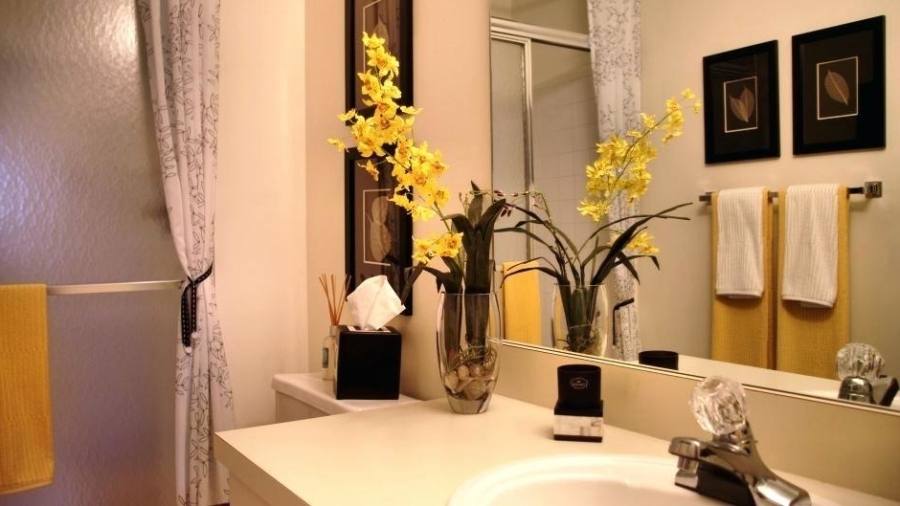 Dehlia's bathroom from our Small Cool 2009 contest is one of our favorite examples of small space put to good use