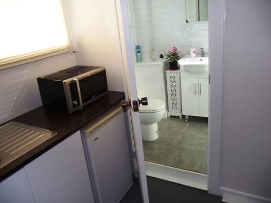 Bathroom Bathtubs Style Designer S Discount Feminine Bathrooms East Keilor