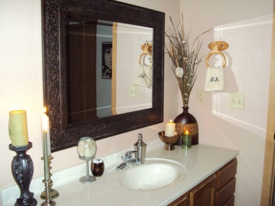 Easy Bathroom Decorating Ideas