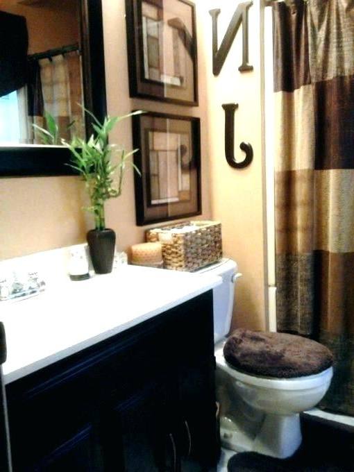 bathroom decor themes