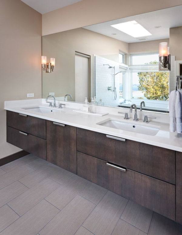 Whether it's round or square, small or undermount, bathroom sinks come in all shapes and sizes to fit your style