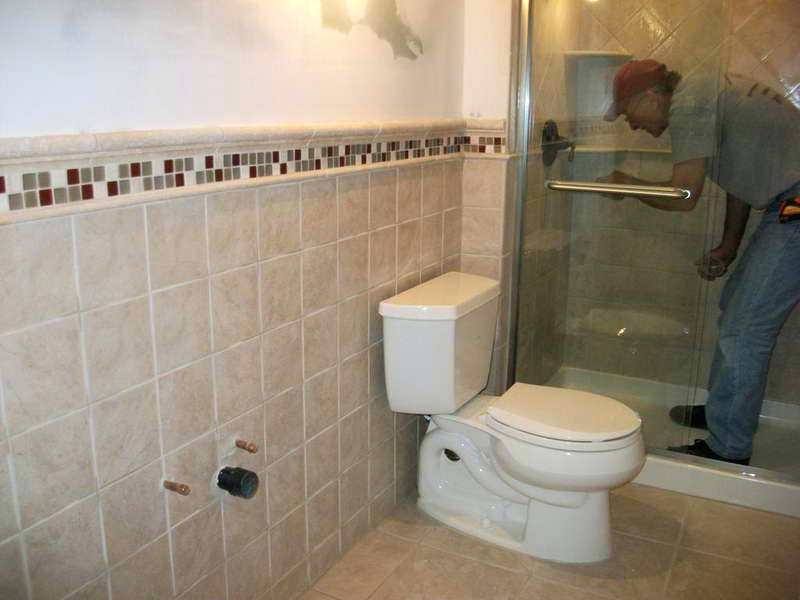 New Bathroomtilesdesignwithattractivestylegoldbathroomtile New Bathroomtilesdesignwithattractivestylegoldbathroomtile