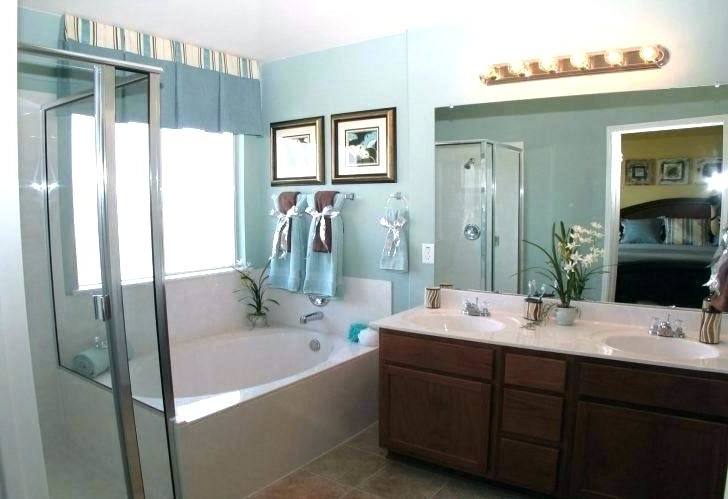 blue and white bathroom ideas