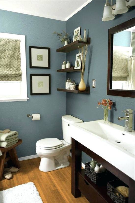 bathroom blue walls