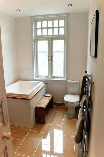 japanese soaking tubs for small bathrooms