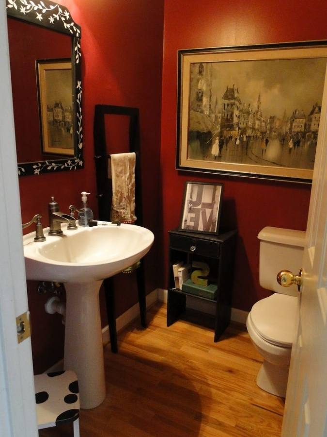 Bathroom Excellents Small Red Bedroom Decor With Painted