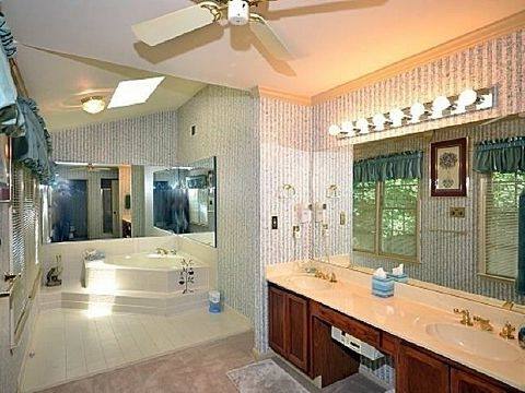 farmhouse shower