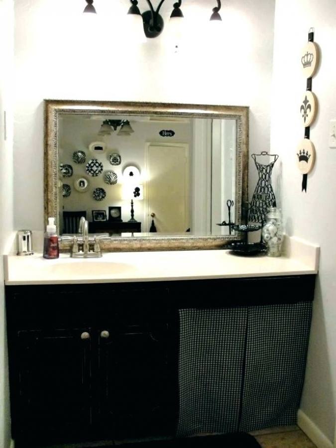Modern Awesome Design Of the Cream and Blue Bathroom Ideas that Has From Beauty Bathroom Lighting Design, source:yustusa