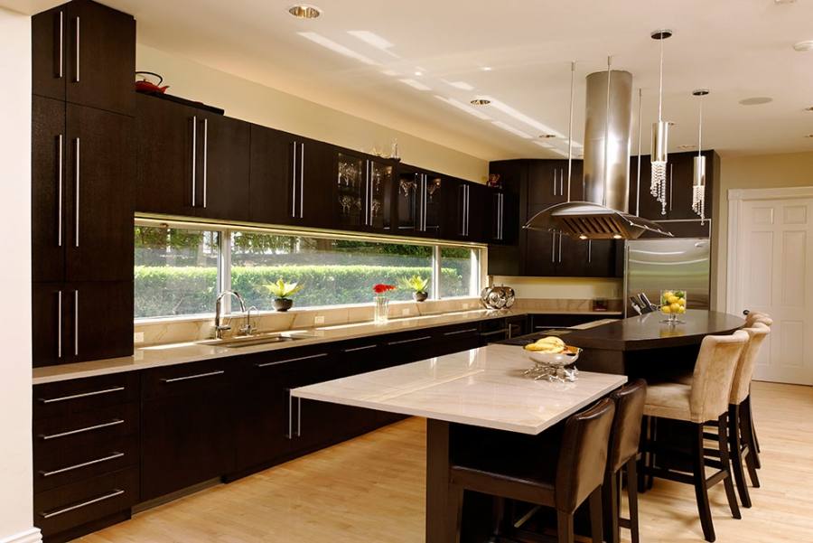 Kitchen Cabinets by Alpine Cabinet Co