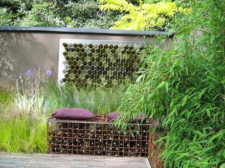 Decoration is an art and decorating gardens could be interesting