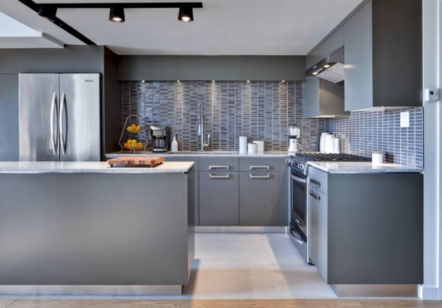 Gloss Grey Kitchen from Premier Kitchens Gloss Grey Kitchen from Premier Kitchens