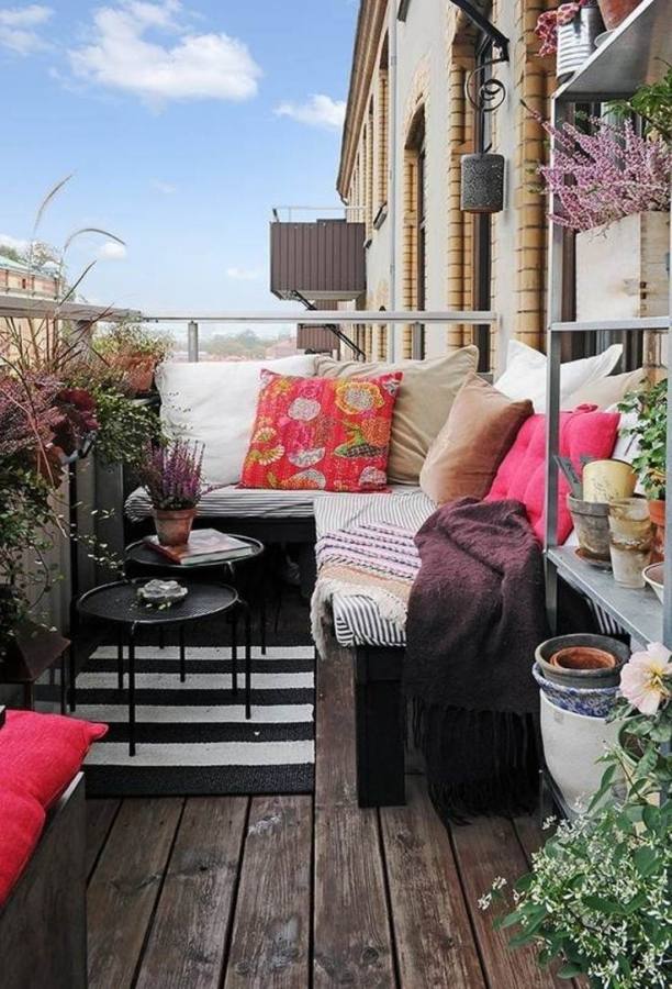 balcony height patio