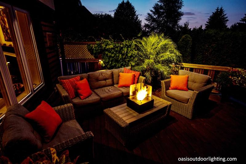 Down lighting can also be used to create a soft light that fills the entire outdoor living space