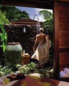 Love this 'secret' outdoor garden shower