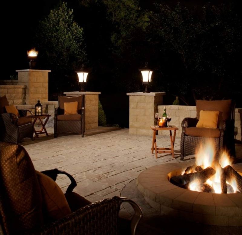 Perfect lights to create lasting night time impressions of your outdoor living areas