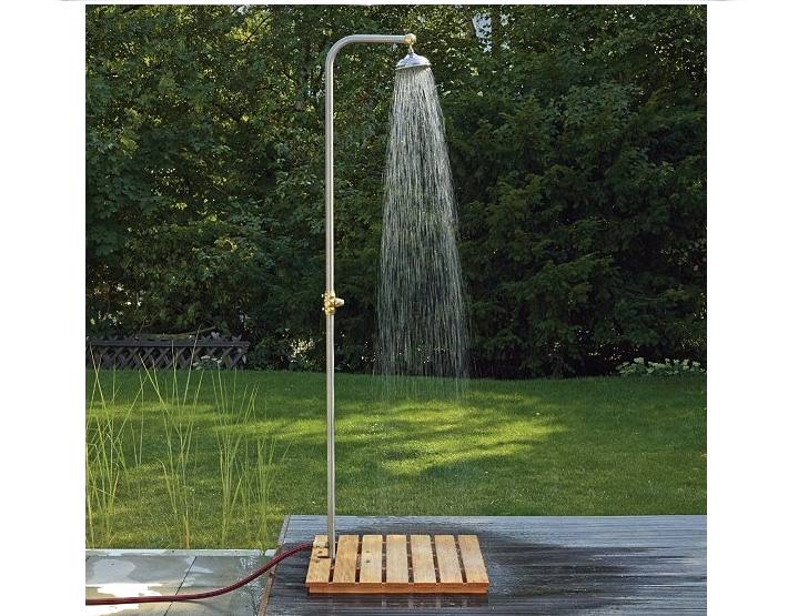 outdoor shower