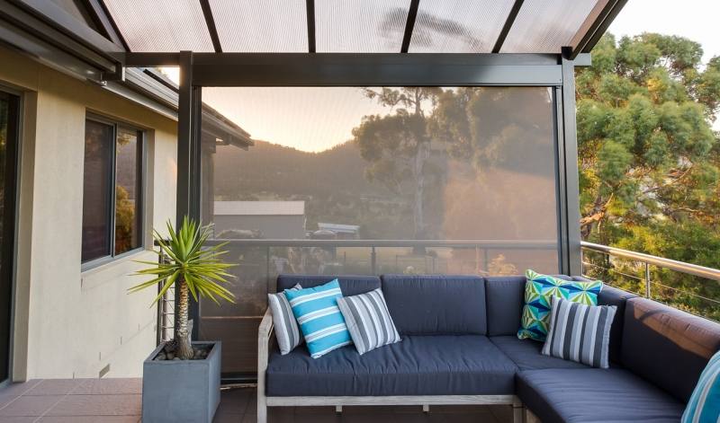 Some places call it a day when the temperature drops, but here in Aus? We're just getting warmed up! Outdoor living is so synonymous with the Australian