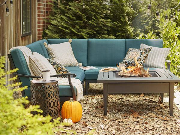 Outdoor Living Furniture Sets..