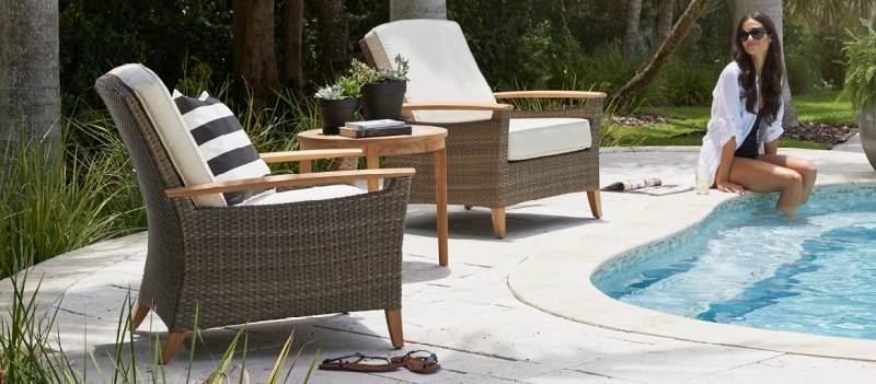 Our modular collection of outdoor furniture