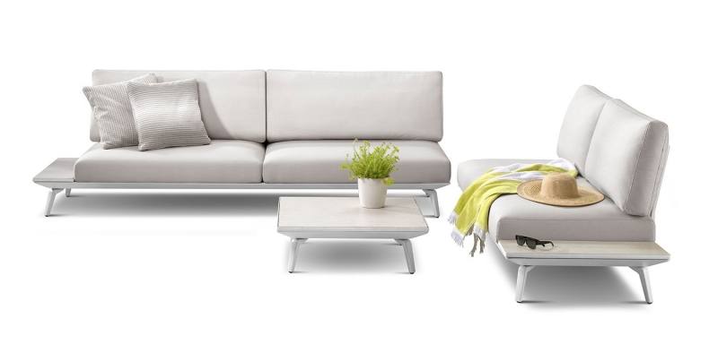 OUTDOOR FURNITURE ADELAIDE | HAMPTON OUTDOOR LOUNGE | Beautiful living shouldn't only be limited to the indoors