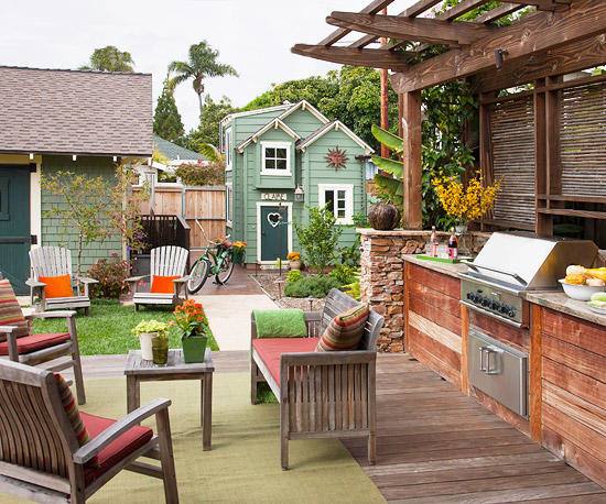 Southern Californians take great pride in their homes, but to a greater extent take pride in their outdoor living spaces