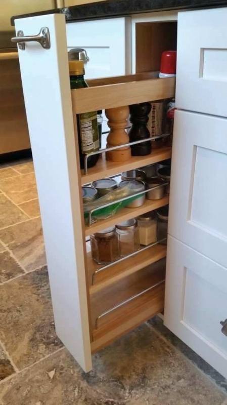 Staybridge Suites Stone Oak: kitchen cabinets left open trash all over  countertop