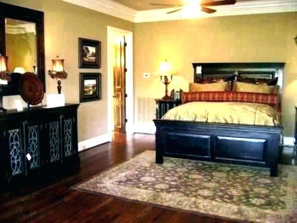 burgundy bedroom cook house bed and breakfast black decor room color ideas