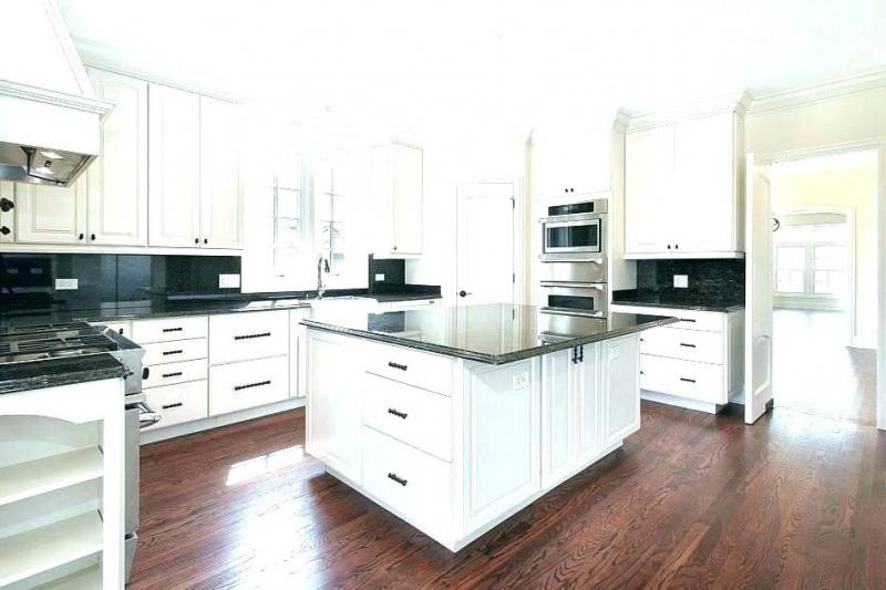 best white for kitchen cabinets cabinet paint paint kitchen cabinets  cabinets painted in white best white