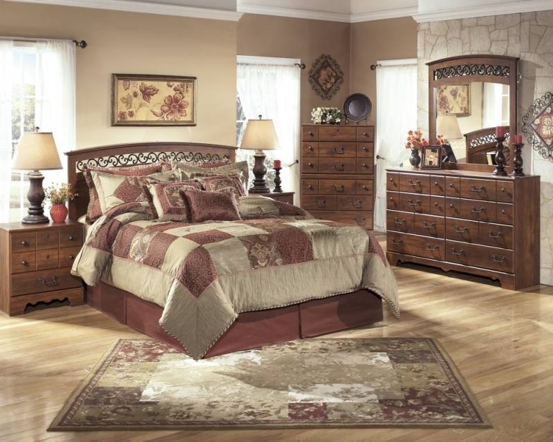 mirrored bedroom  furniture
