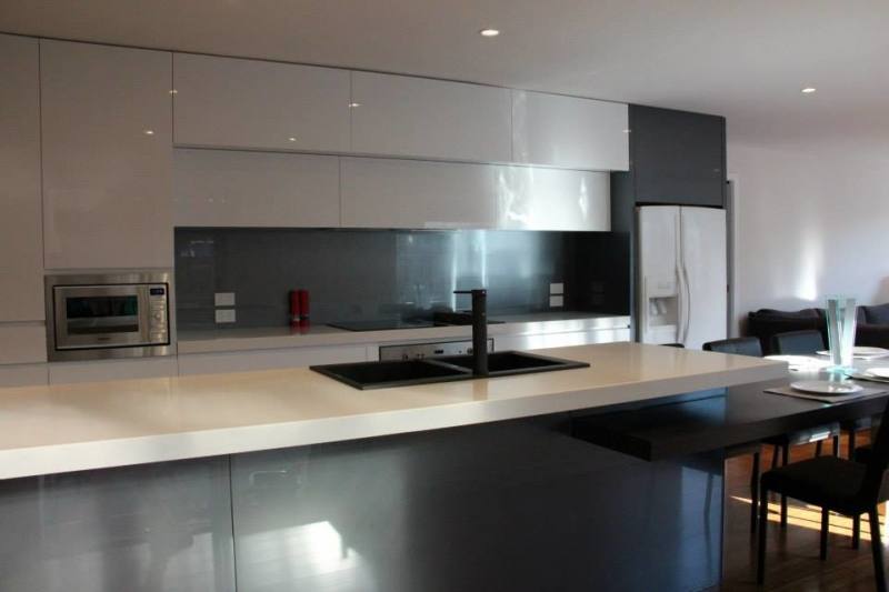 Off White Cabinets with Glaze in a Traditional Kitchen