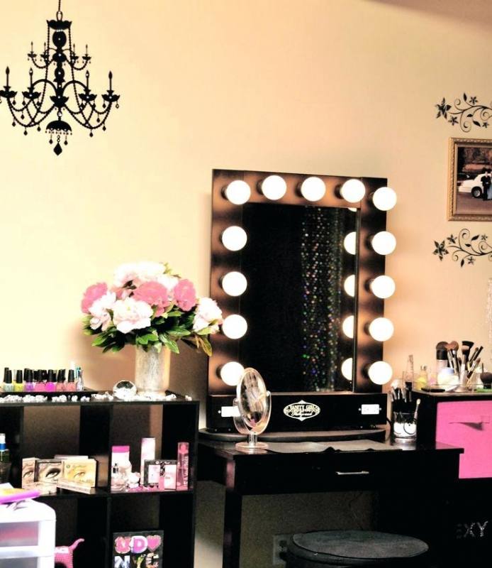 vanity set lights makeup vanity set corner  bedroom