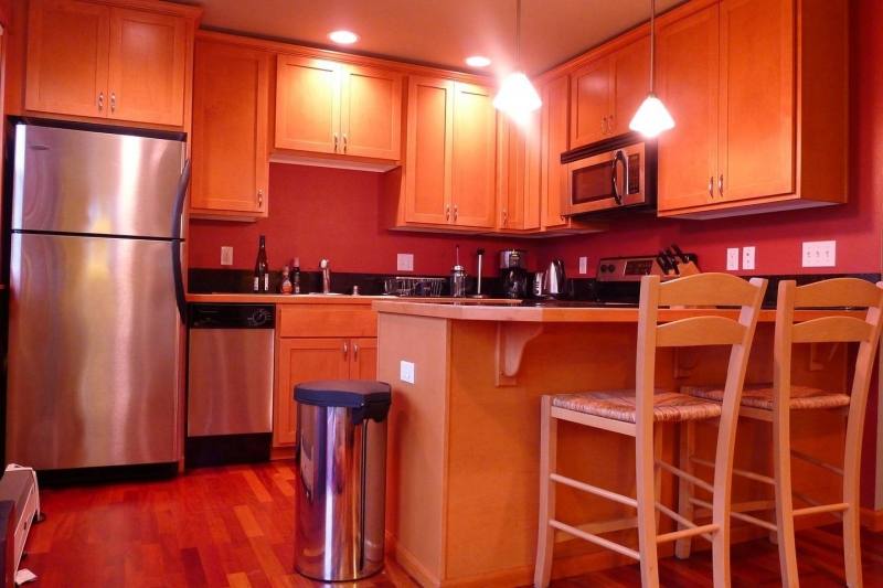 kitchen cabinets seattle area