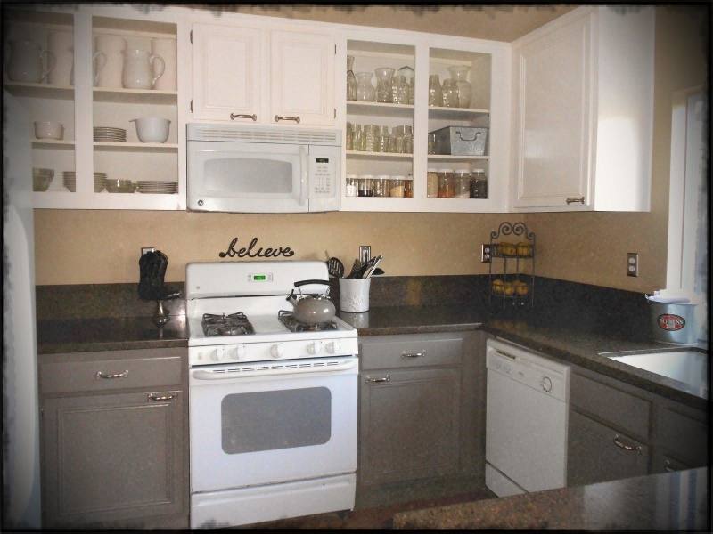 Full Size of How To Redo White Laminate Kitchen Cabinets Updating Repainting Cupboards Kitchens With Unbelievable