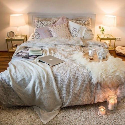 cozy small bedroom