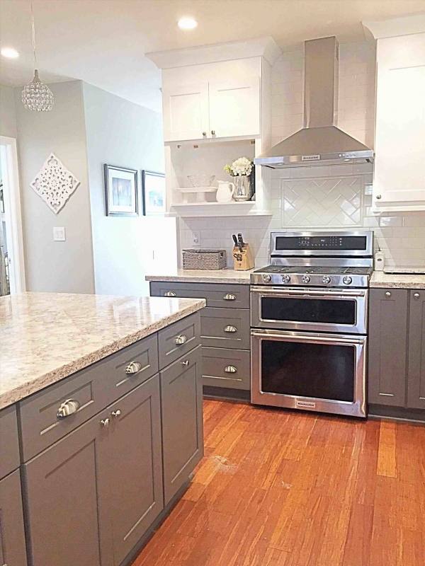 kitchen cabinets dark bottom white top