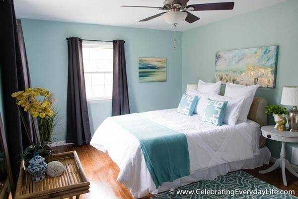 Brighten up your blue bedroom by using light blue decor and white as an  accent color